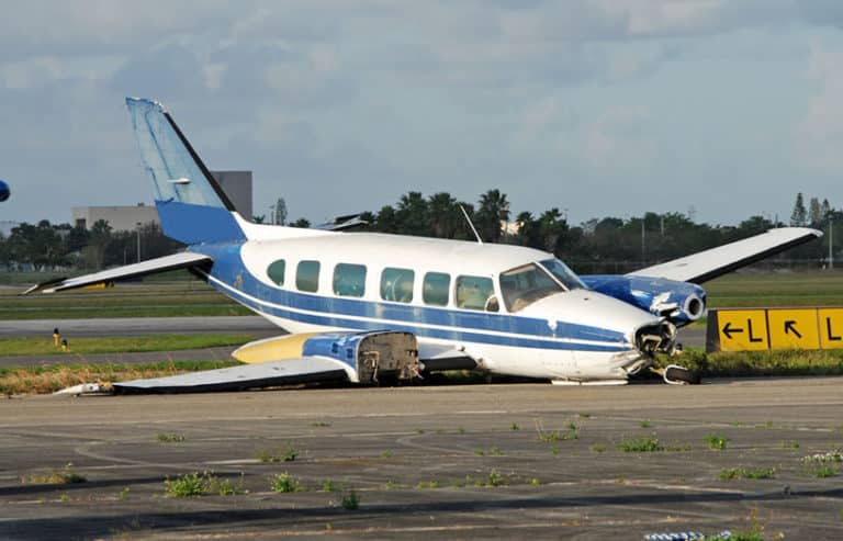 Aviation Accident Lawyer Glendale AZ Warnock MacKinlay Law